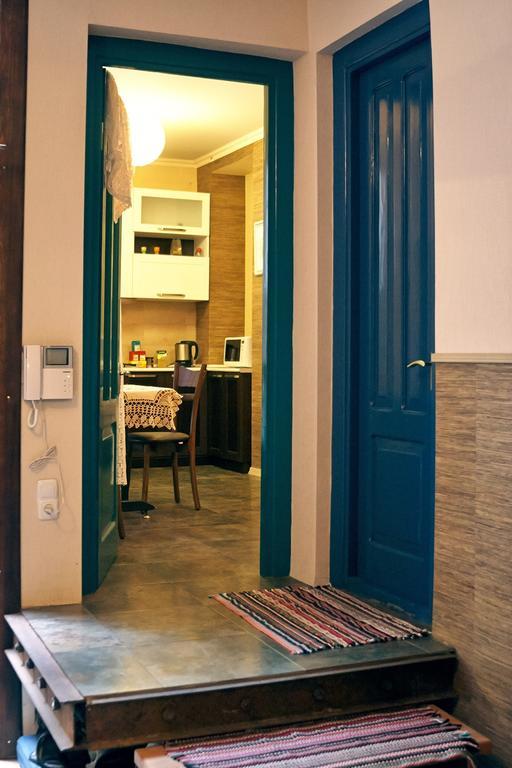 Nest Hostel Тбилиси Экстерьер фото